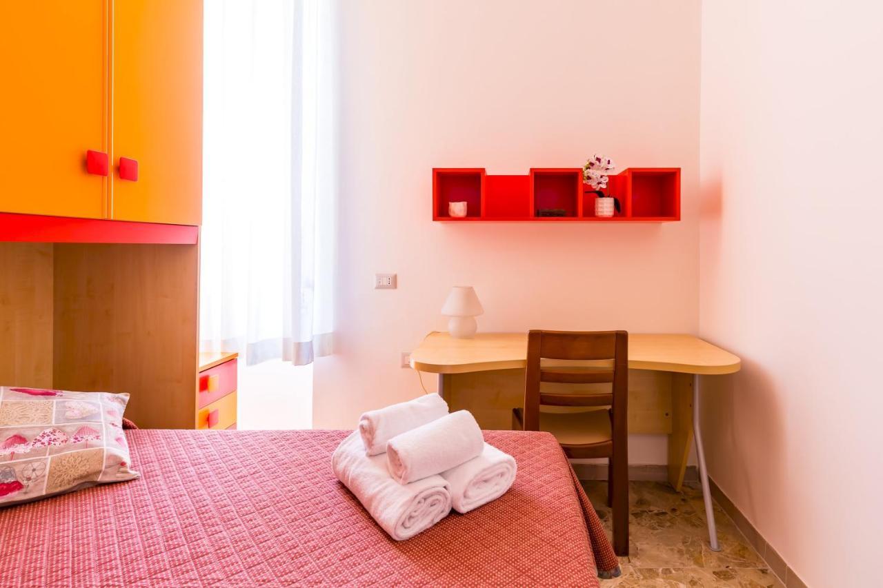 Rione Emanuele III - 4 Bedroom Apartment 나폴리 외부 사진