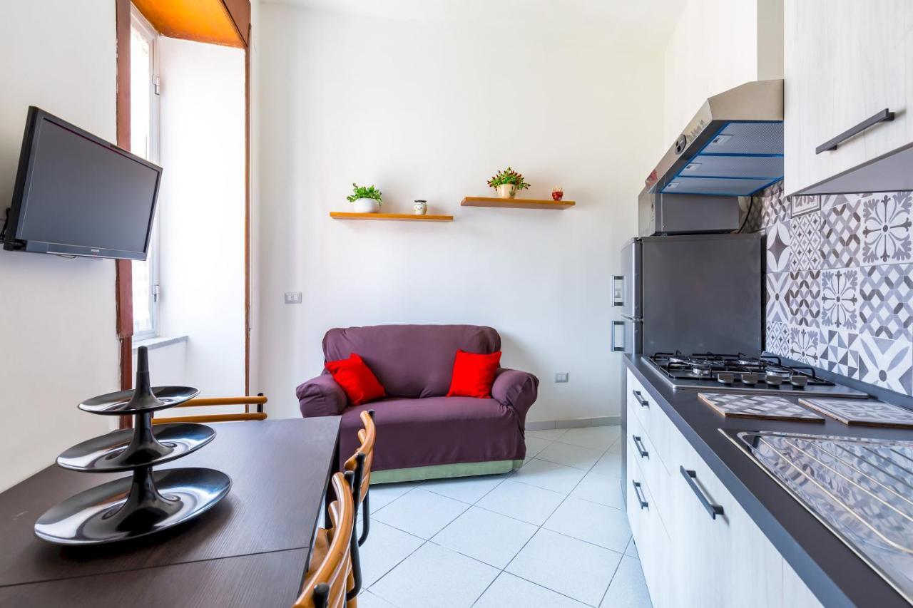 Rione Emanuele III - 4 Bedroom Apartment 나폴리 외부 사진