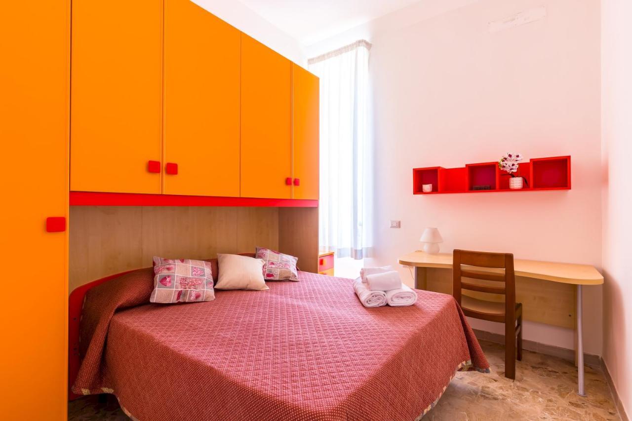 Rione Emanuele III - 4 Bedroom Apartment 나폴리 외부 사진