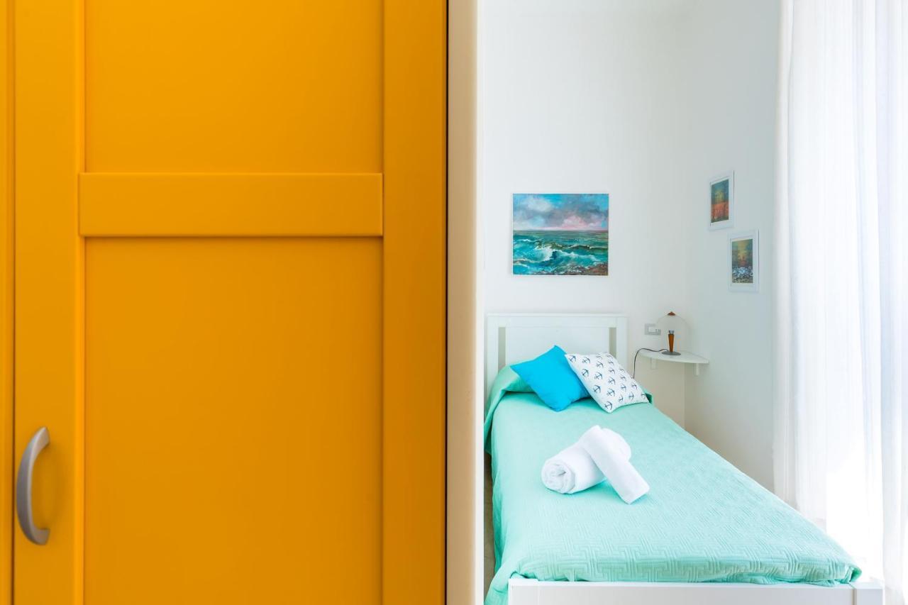 Rione Emanuele III - 4 Bedroom Apartment 나폴리 외부 사진